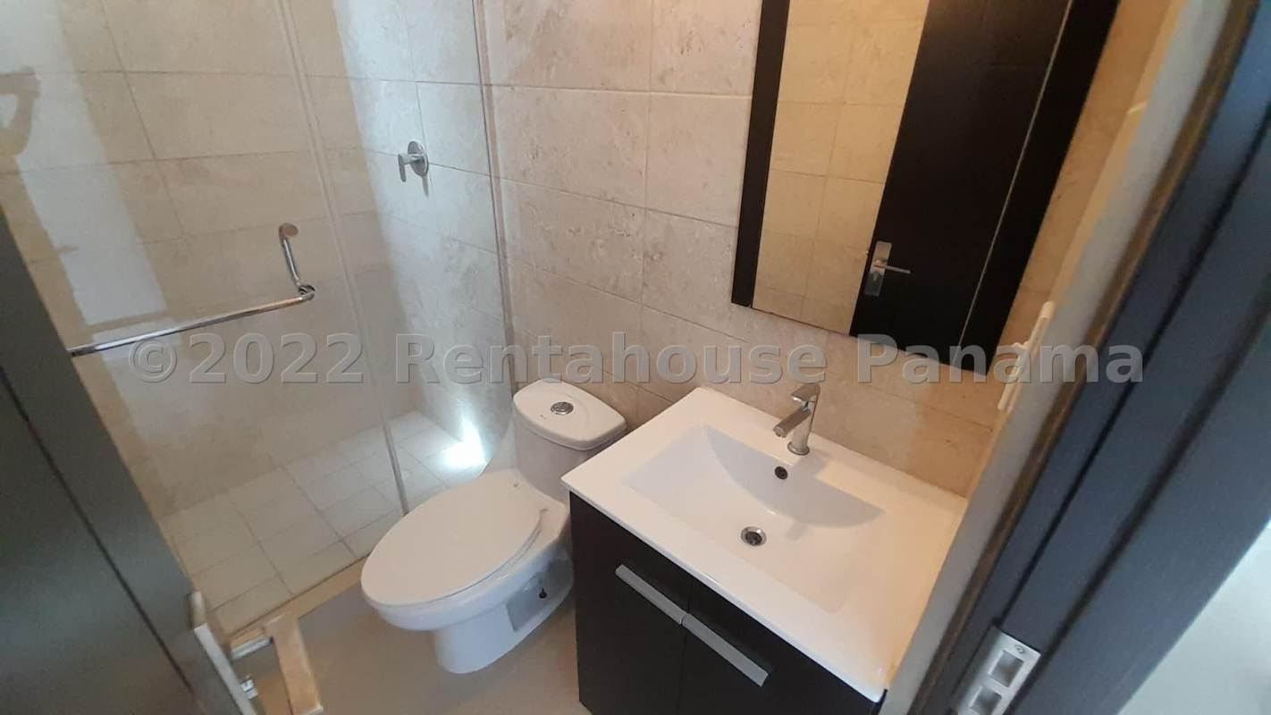 Bedroom with tile flooring, city view, air conditioning in PH Coral Towers Carrasquilla Panama