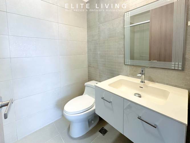 Furnished living and dining space in PH Greenwood apartment Panama City