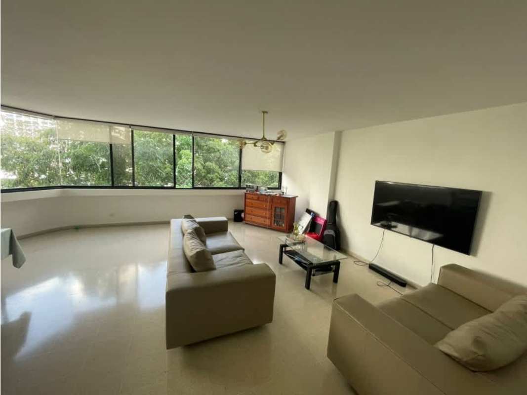 Modern living room with floor-to-ceiling windows and beige sofas PH Barlovento