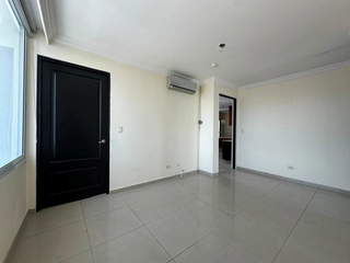 Apartment for Sale in San Francisco - 4 bedrooms