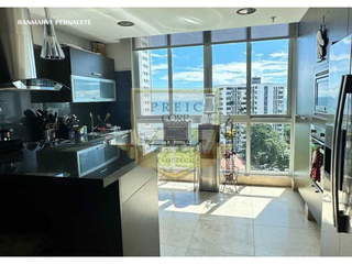 Apartment for Sale in San Francisco - 2 bedrooms