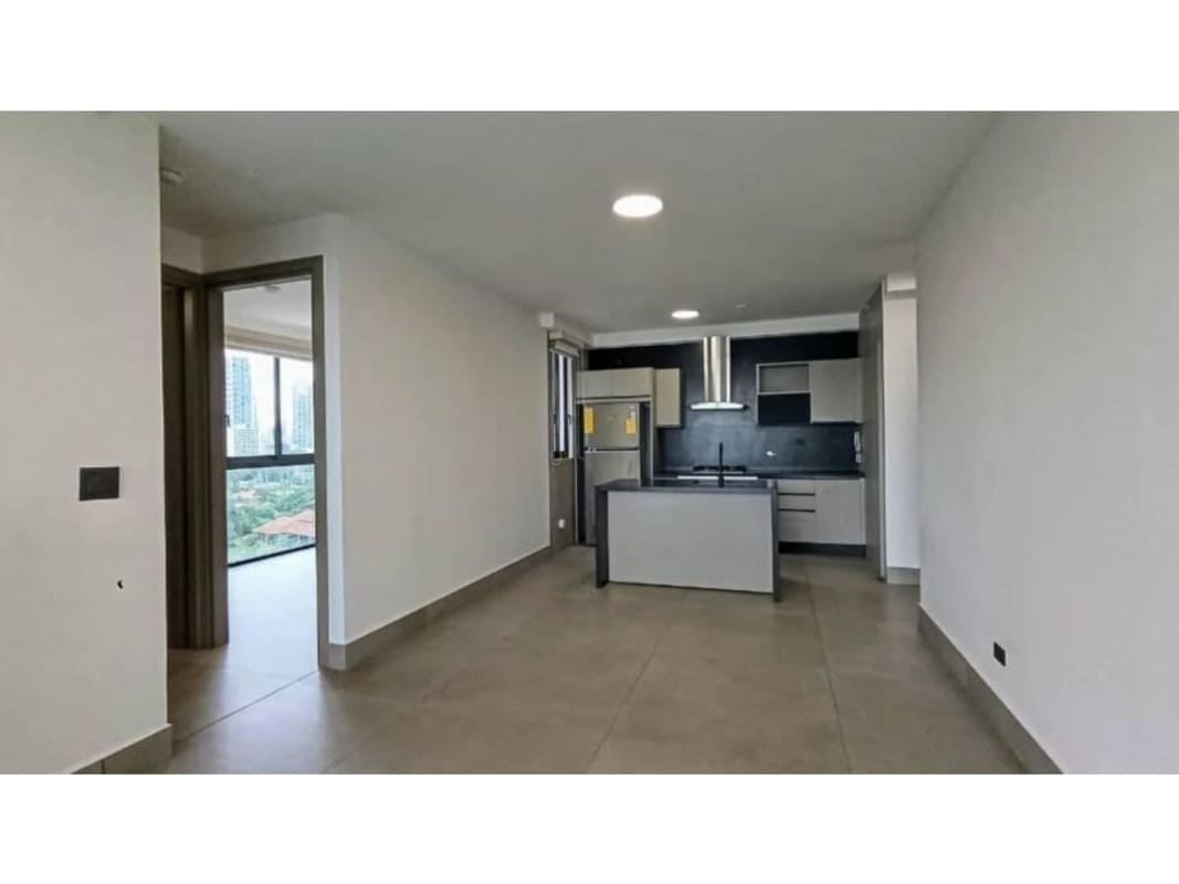 Modern kitchen with island and built-in appliances PH Victory Coco del Mar Panama City