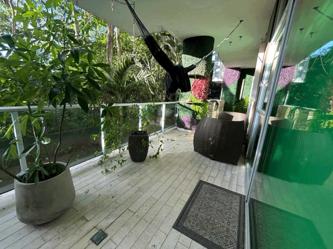 Luxury rooftop infinity pool overlooking Bridge of the Americas at PH The Bridge