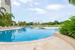 Condominium Apartment for Sale in Santa María - 3 bedrooms