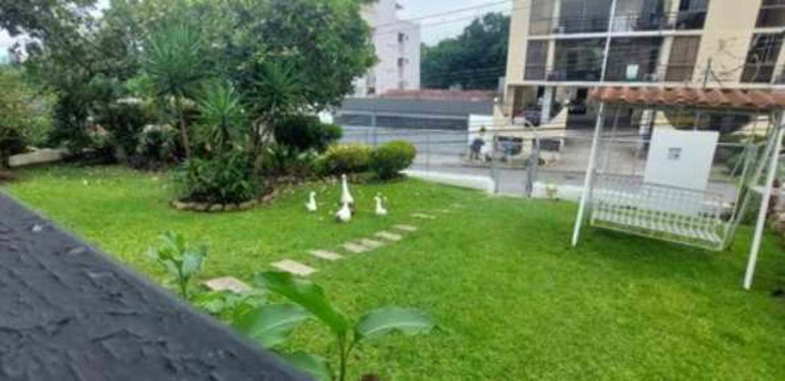 Private garden with landscaping, swing and greenery Betania Panama