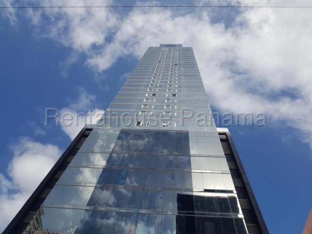 Spacious living room with city views in PH The Point Obarrio Panama City