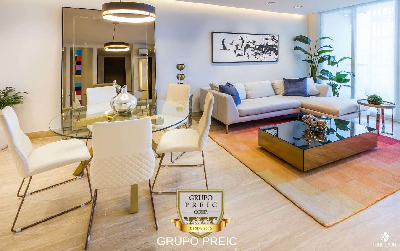 Bright open living and dining area in furnished apartment PH The Regent in Costa del Este