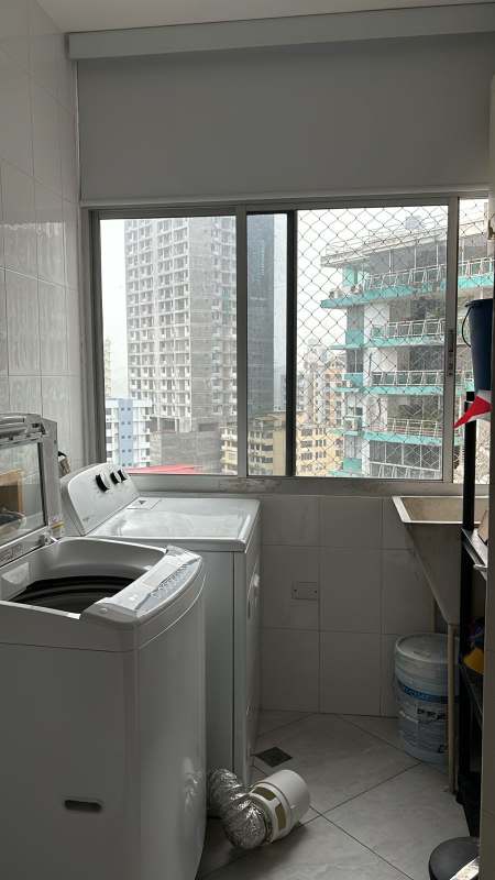 Infinity pool with sun deck in PH Vista del Mar El Cangrejo Panama City