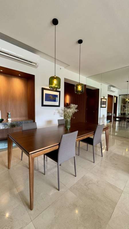 Spacious modern kitchen with large island and marble counters PH The Reserve Santa Maria Panama