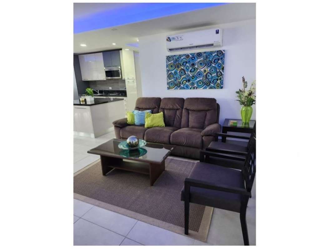 Infinity rooftop swimming pool with skyline city view at PH Park City Panama City