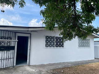 Commercial Office/Clinic for Sale in Betania - 0 bedrooms