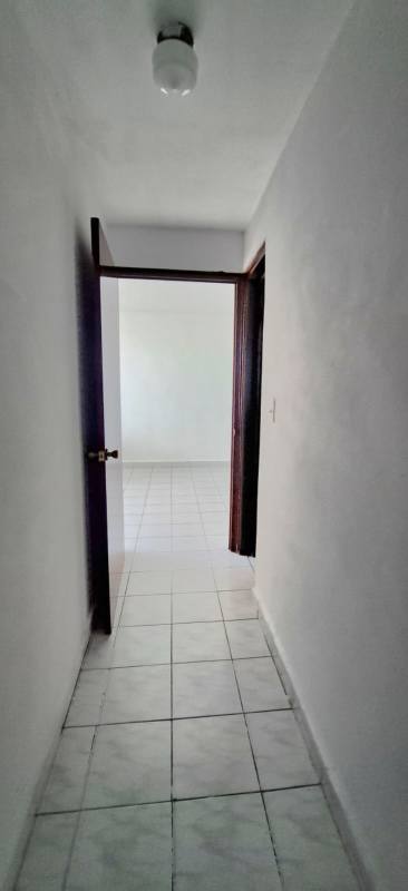 Minimalist bedroom with closet in apartment for rent PH Torres del Sol Hato Pintado Panama City