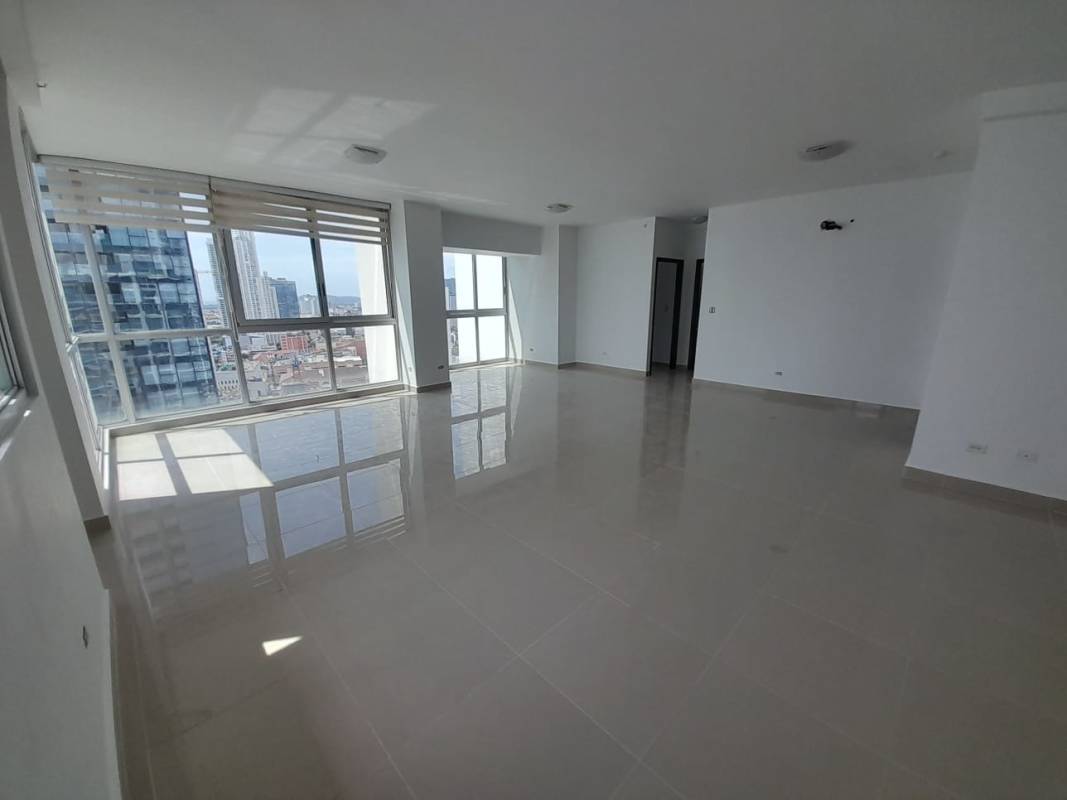 Spacious living room with large windows ocean city skyline view PH Belle View Tower Avenida Balboa Panama