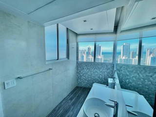 Apartment for Rent in San Francisco - 3 bedrooms