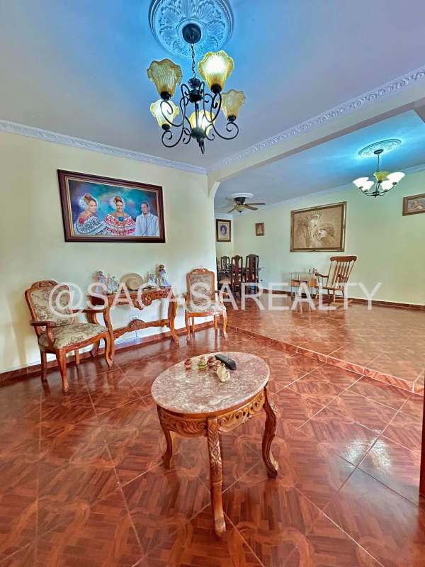 Spacious living dining room with tile floors in Villa Zaita Panama home for sale