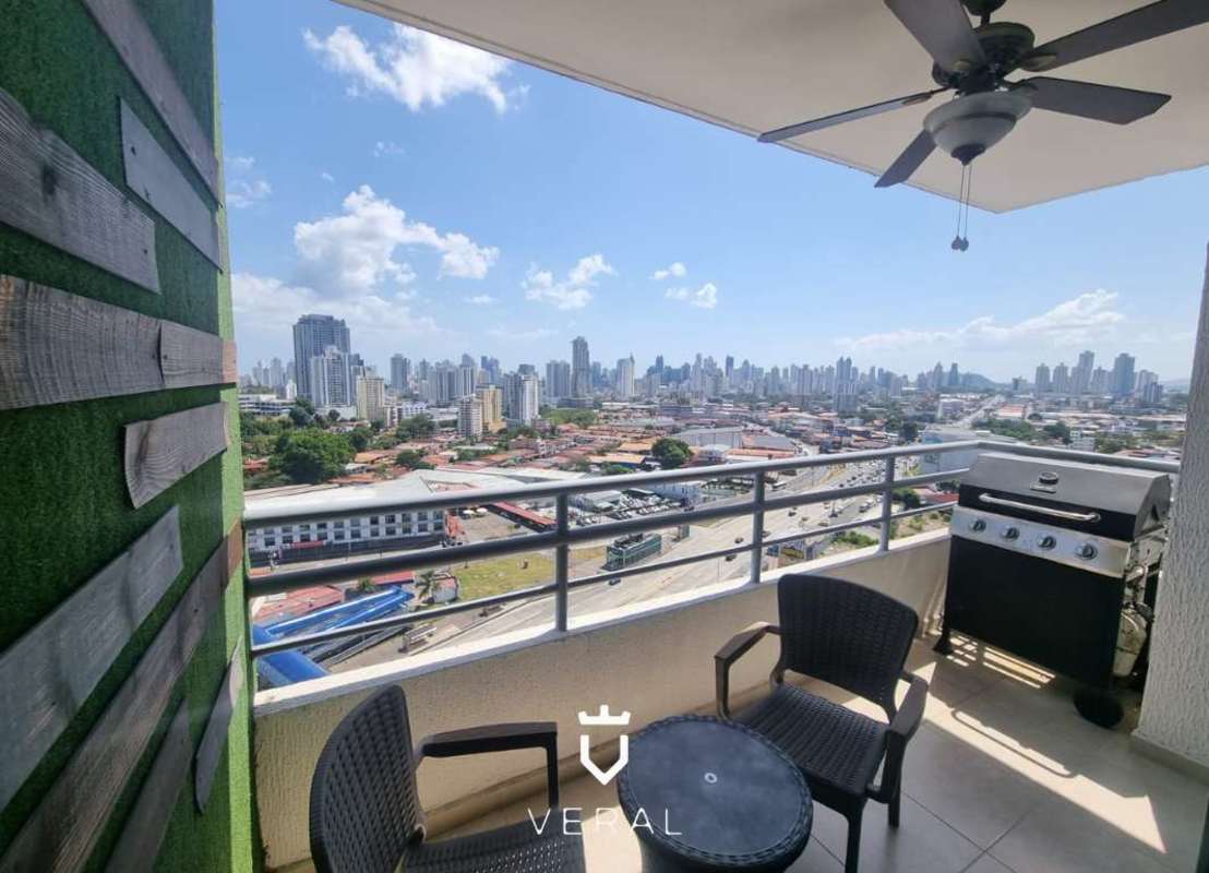 Bedroom with large window, city views and built-in closet PH Macedonia Towers Panama apartment