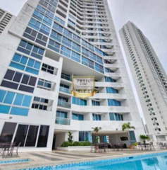 Apartment for Sale in San Francisco - 3 bedrooms