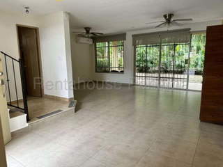 House for Rent in Clayton - 3 bedrooms