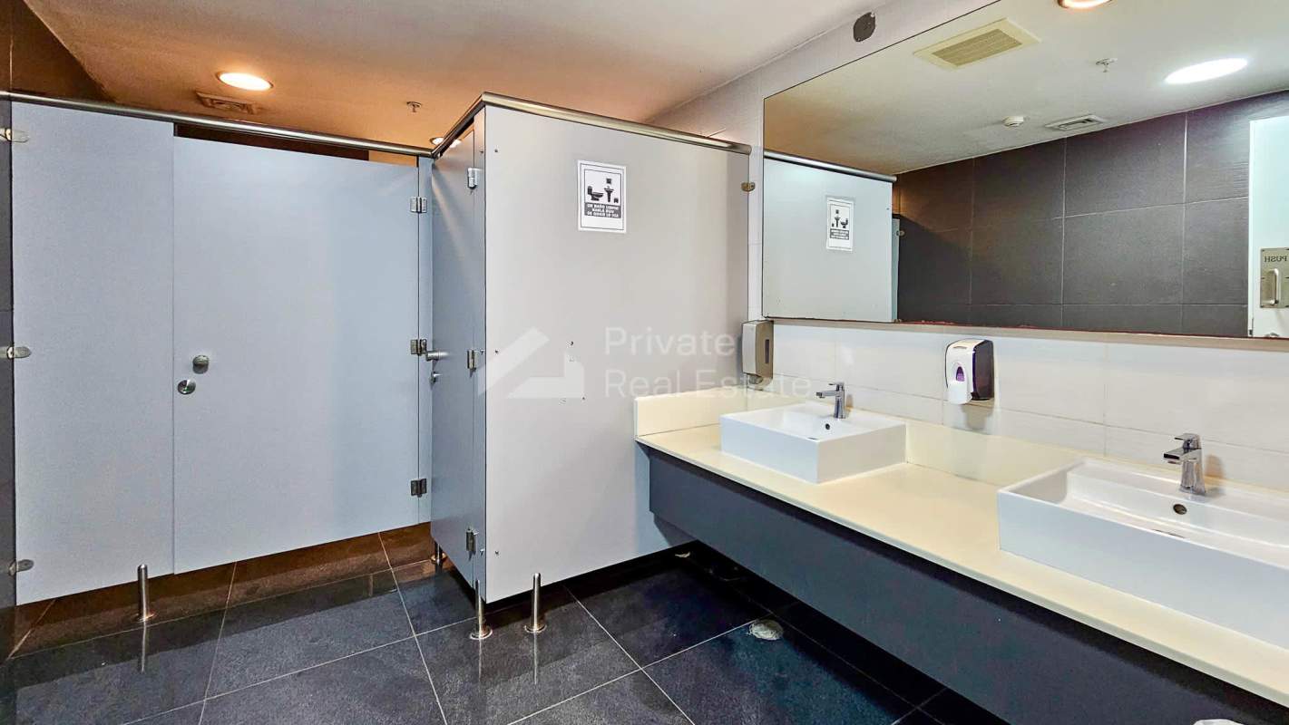 Child-friendly waiting and play area with murals and colorful décor inside commercial property Punta Pacífica Panama