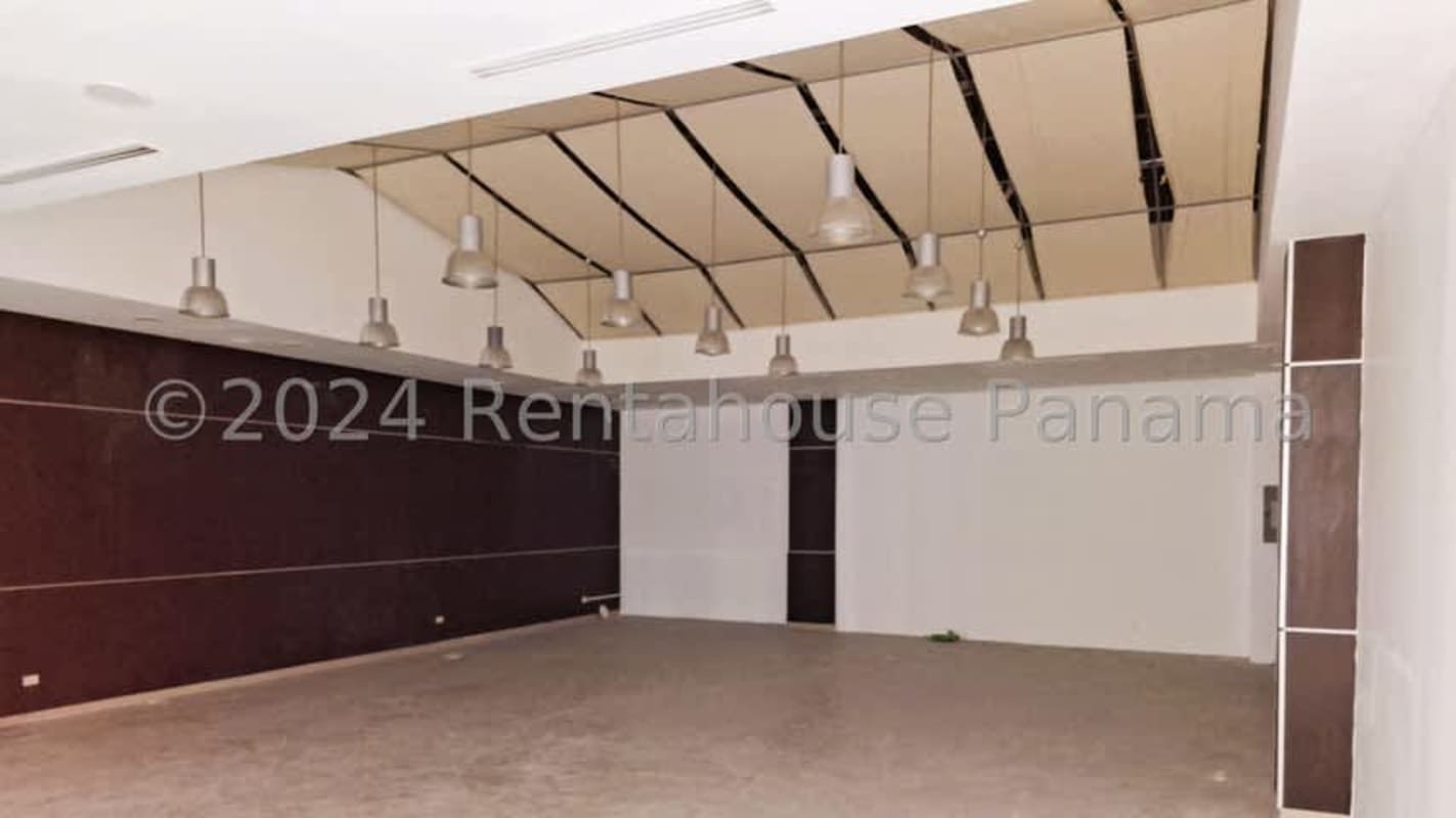 Modern spacious retail unit empty inside Albrook Mall Panama City