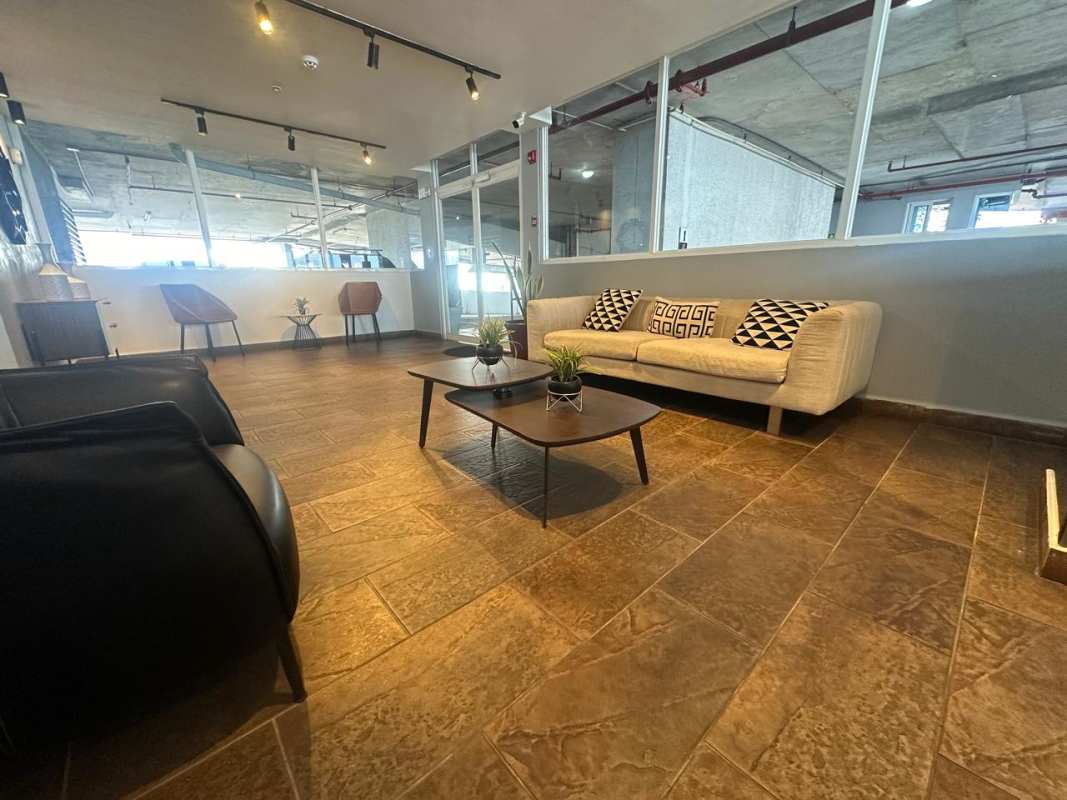 Rooftop pool panoramic views city skyline mountain PH Via Centenario Panama