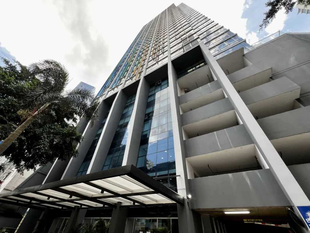 Furnished 2BR Apartment with Pool Bella Vista Panama