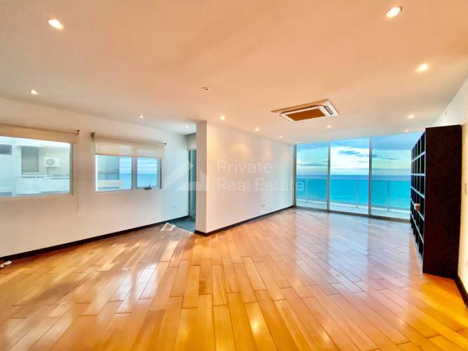 Modern luxury kitchen with granite countertops and built-in appliances in PH Ocean Two Costa del Este