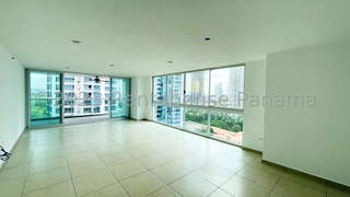 Apartment for Sale in Costa del Este - 3 bedrooms