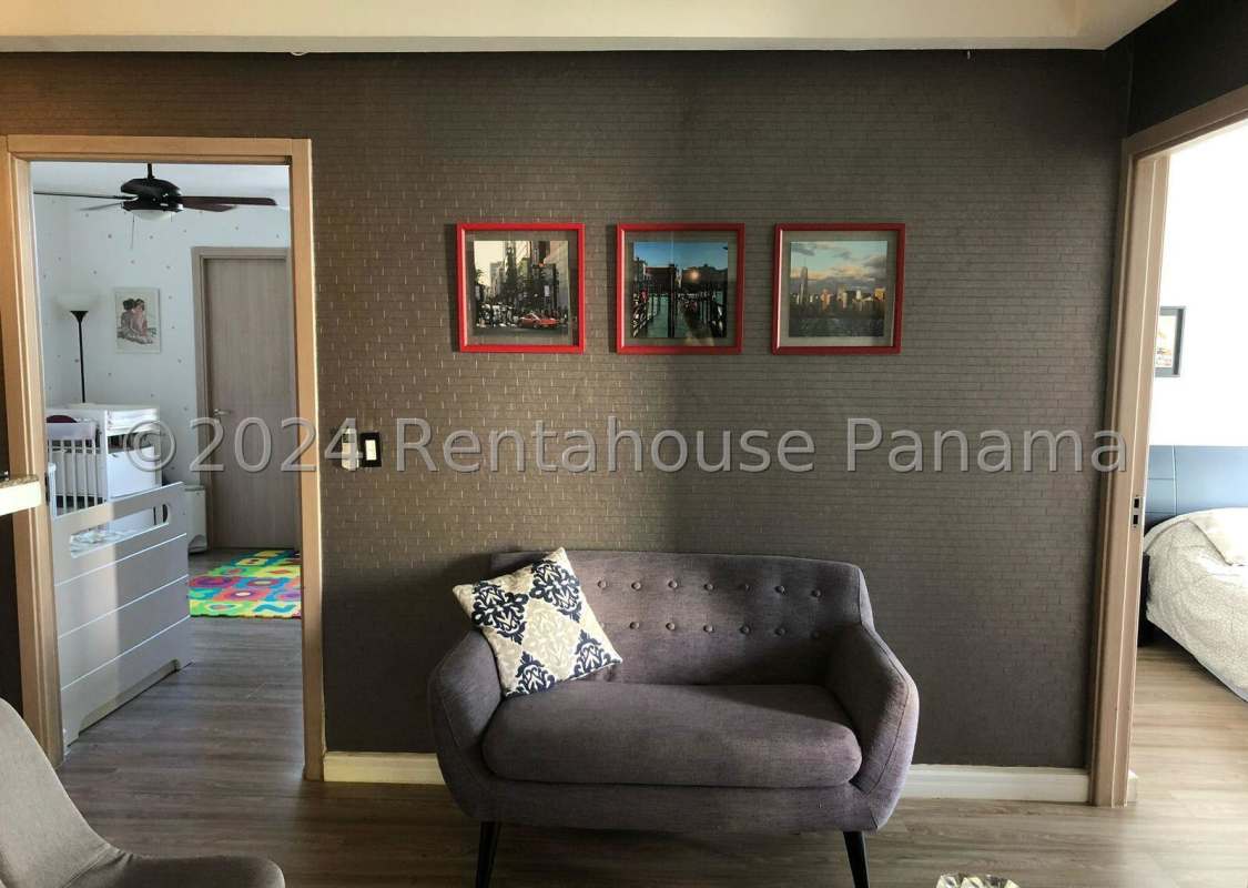 Ocean view swimming pool with deck and lounge area at PH Coco del Mar Tower Panama City