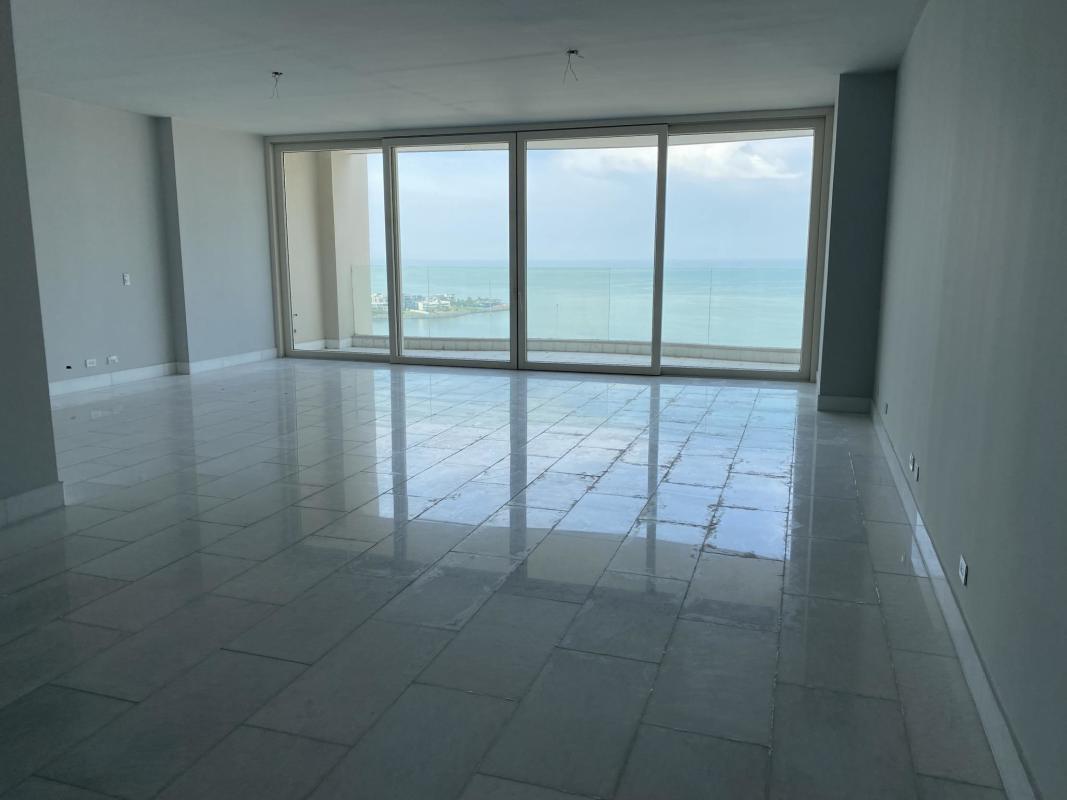 Luxury Condo at PH The Towers Paitilla 3BR Ocean View
