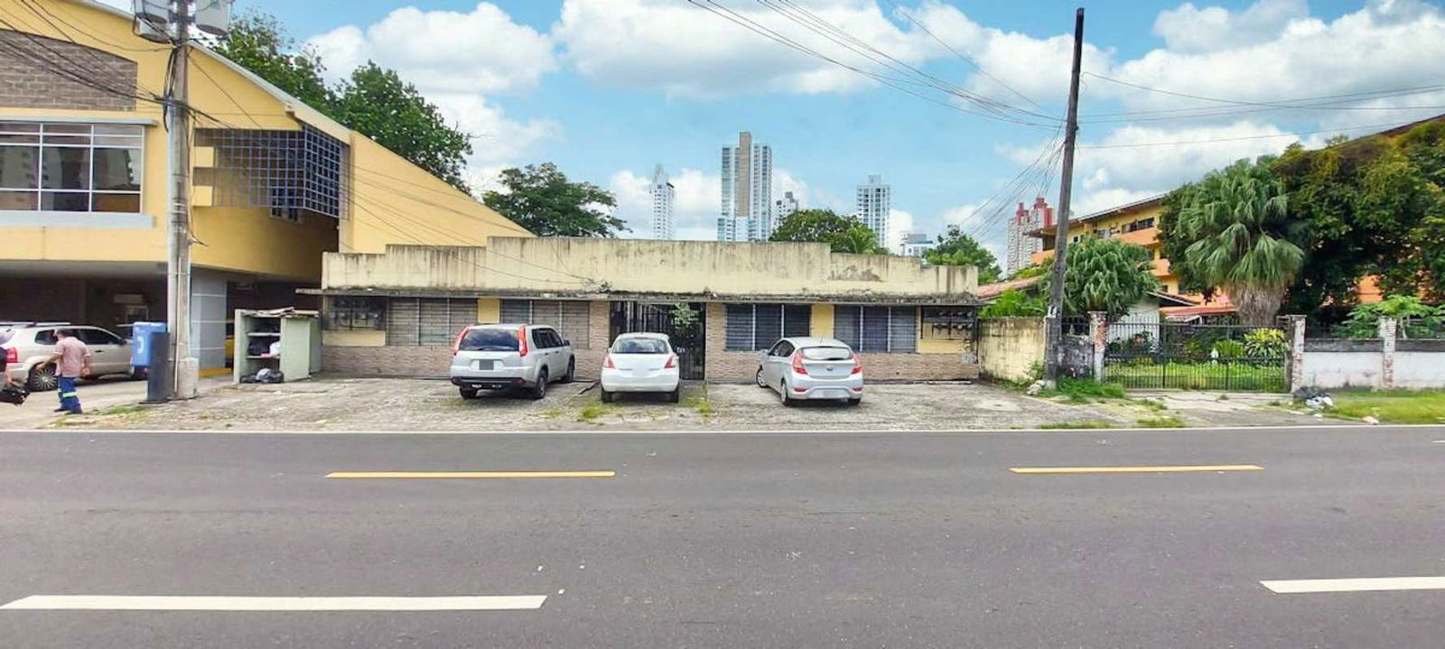 Street scene near investment building in Altos del Golf neighborhood Panama City