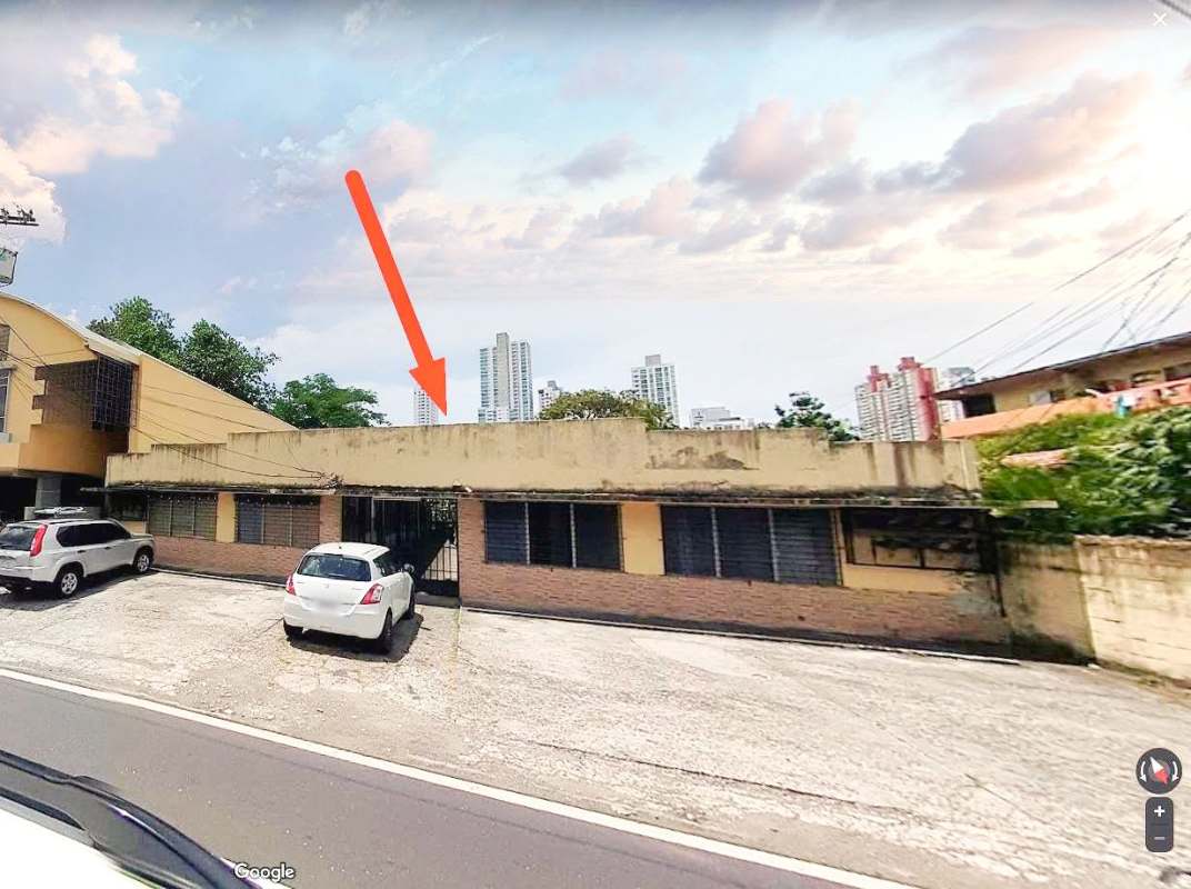 Street intersection near investment building in Carrasquilla Altos del Golf area Panama City