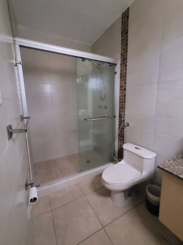 Bedroom with tile floors, built-in wardrobe, ceiling light duplex house Brisas del Golf Panama