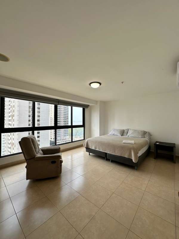 Bright furnished bedroom with private bathroom at PH Parque del Mar II, Costa del Este Panama City