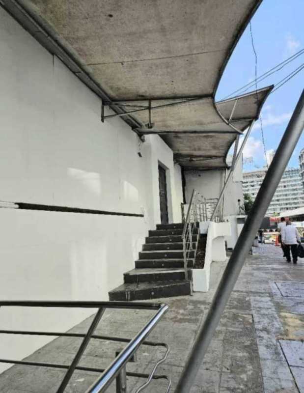 Large Commercial Retail Building Via España Marbella