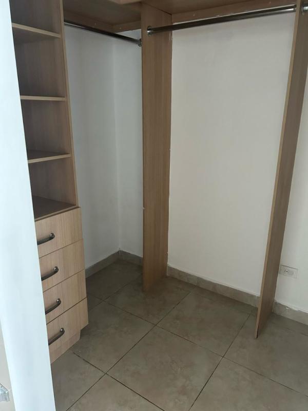 Bedroom suite with walk-in closet and sea view in PH H2O Avenida Balboa Panama City