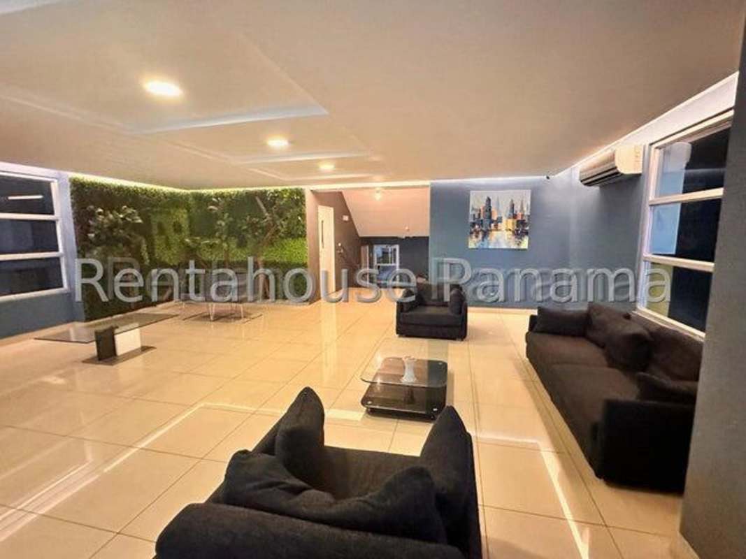 Modern lobby with designer finishes and seating area PH Terrazas del Parque Panama