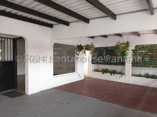 House for Sale in Don Bosco / Las Acacias - 3 bedrooms