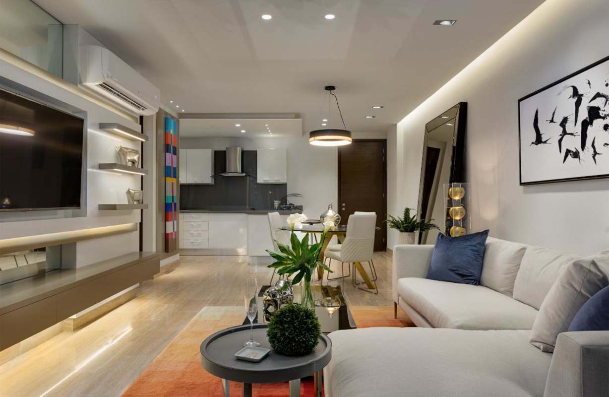 Modern bathroom marble tile glass shower elegant fixtures PH Paramount Costa del Este