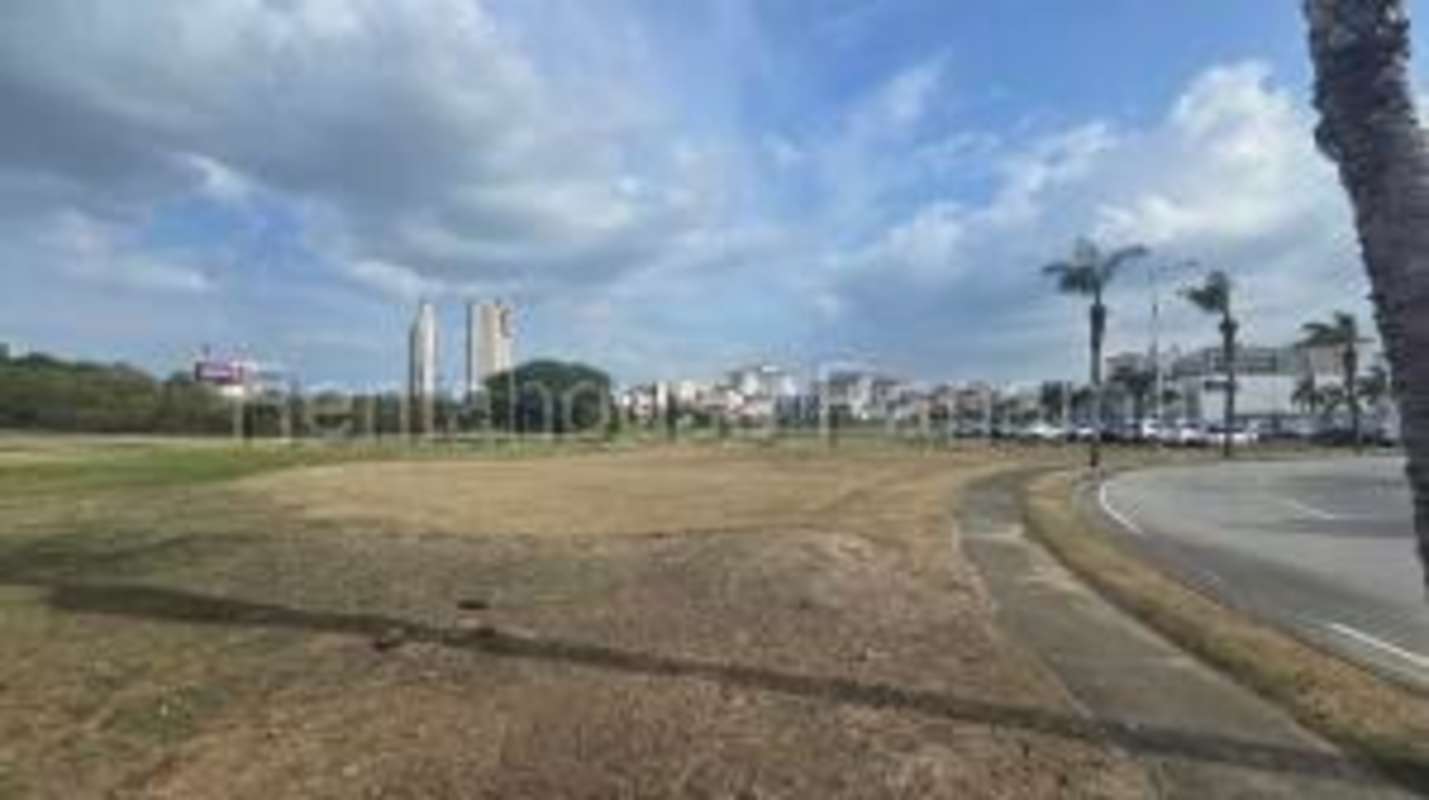 Vacant lot ideal for tower or complex close to Santa María Golf in Panama City
