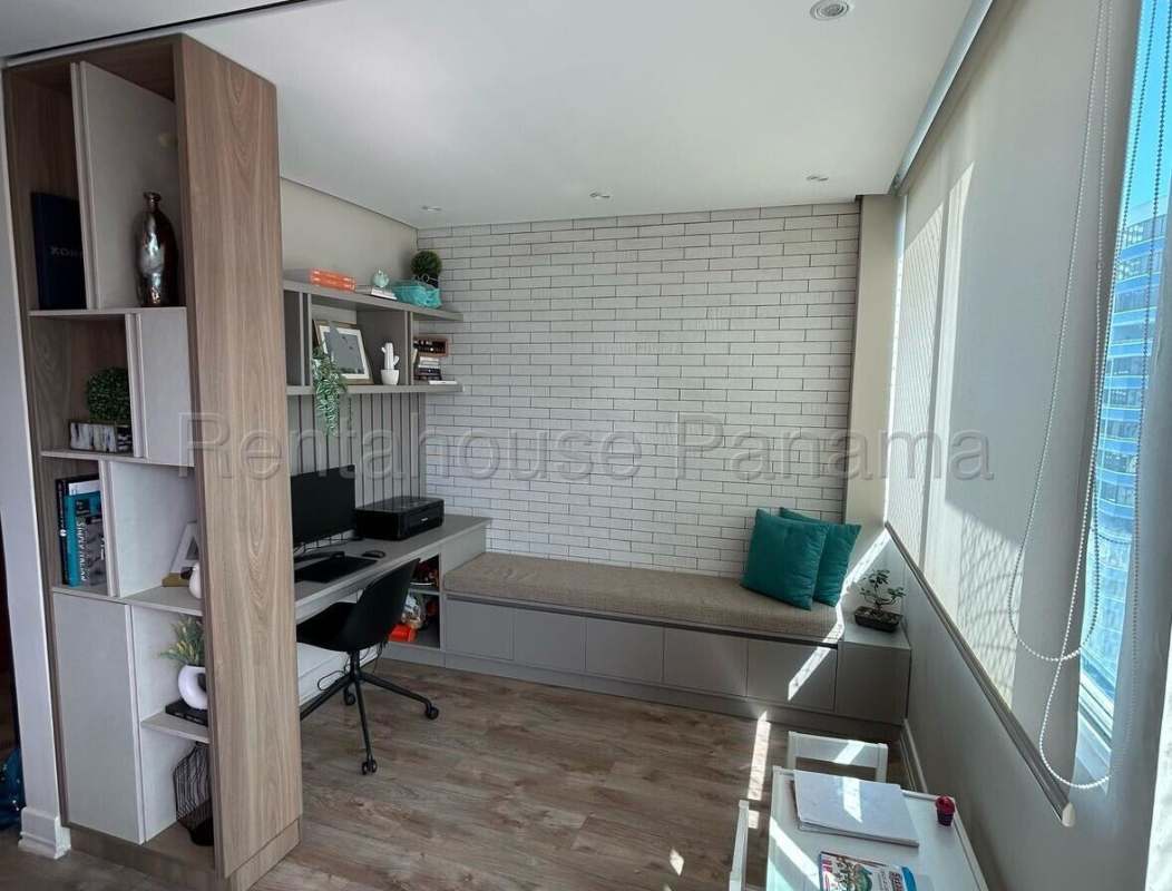 Outdoor playground at PH 7400 San Francisco Panama with swings and slides