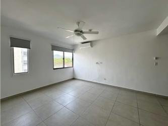 Second bedroom with window, split AC and mountain views at PH Midrise Panama Pacifico
