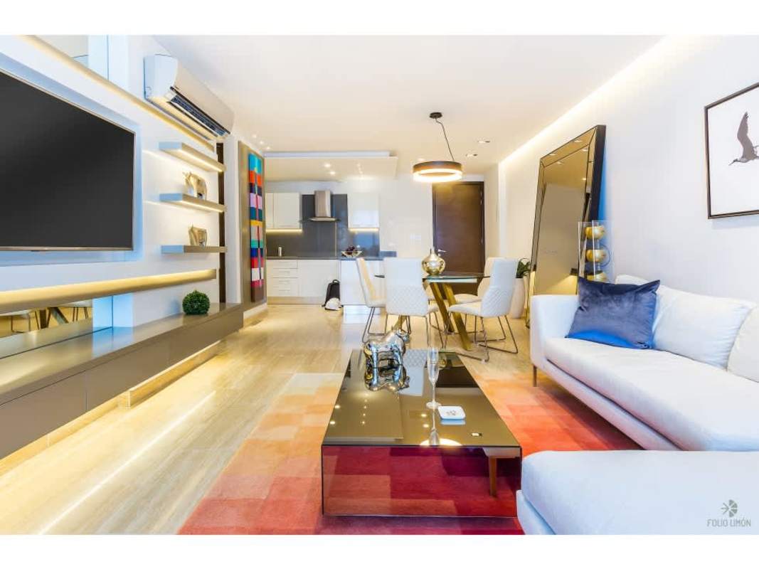 Private balcony overlooking Pacific ocean and skyline in PH Ocean II Costa del Este Panama