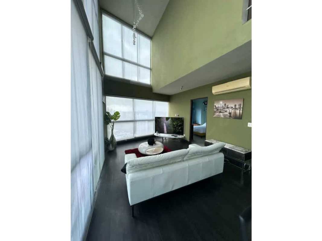 Luxury master bedroom with en-suite jacuzzi at PH Park Loft Panama City