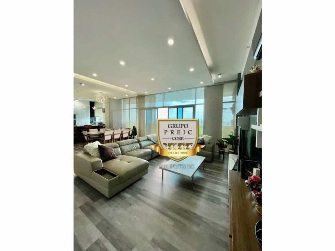 Spacious living and dining area with large windows at PH Elite 500 Dos Mares Panama