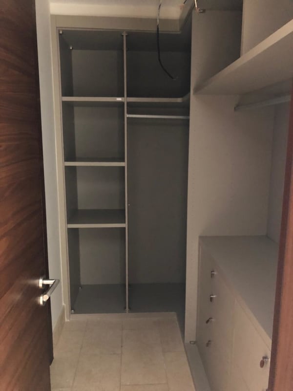 Bedroom with tile floor, large window and natural light in PH GreenView Santa Maria Panama