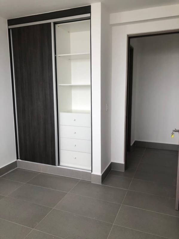 Bedroom with closet and large window PH Loma Vista Tower Panama City Vía España