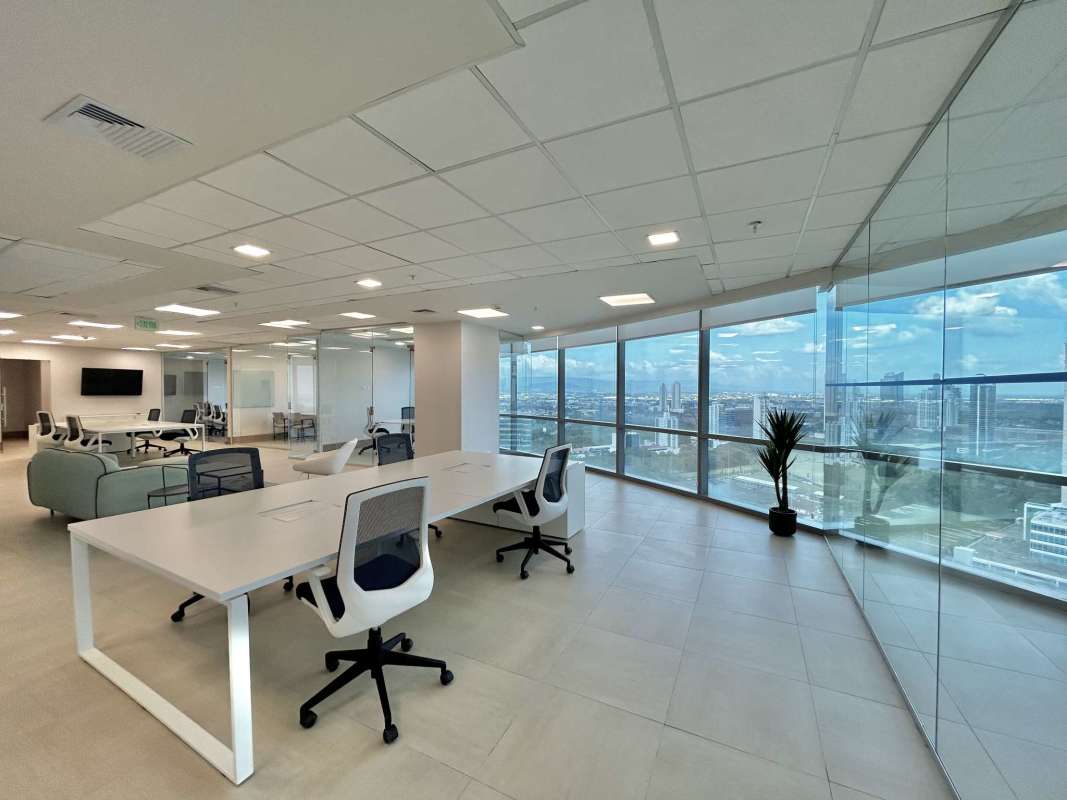 Executive conference room with floor-to-ceiling windows and city skyline view in Financial Park Tower Panama