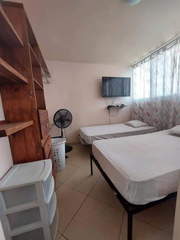 Room in Shared Apartment for Rent in Bella Vista - 3 bedrooms