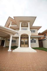 House for Sale in Rufina Alfaro - 5 bedrooms